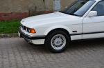BMW 740i 1992 года (UK)